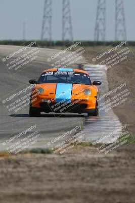 media/Jun-01-2025-PCA Golden Gate (Sun) [[9e4b10205a]]/Club Race/Race (Outside Grapevine)/